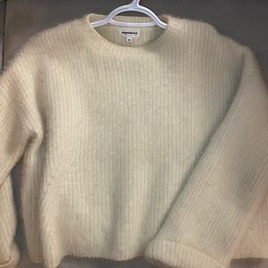 Super down crop sweater